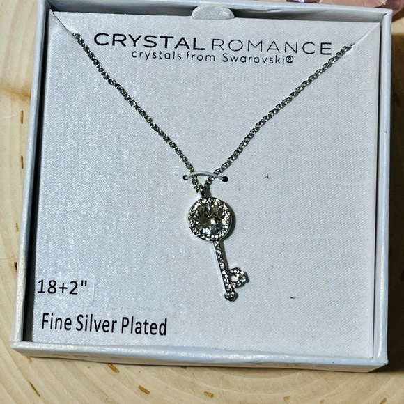 Crystal Romance fine silver plated key necklace with Swarovski crystals. NWT - Picture 2 of 4